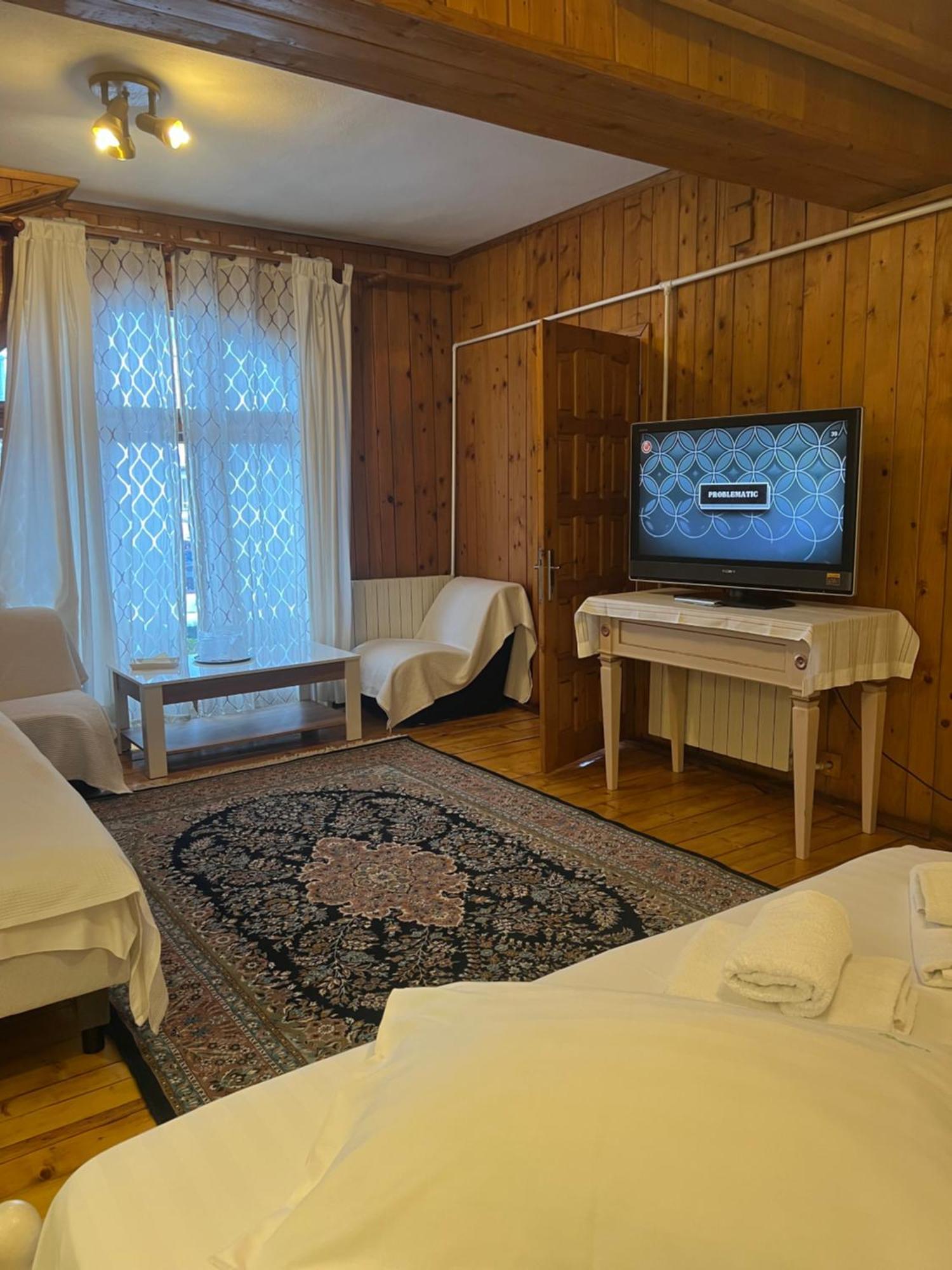 Rem'S Pension Rîşnov Kültér fotó